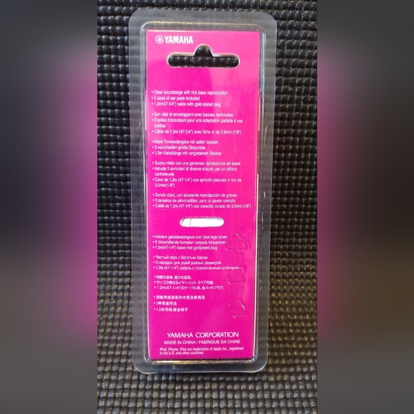 Yamaha EPH-C200 Headphones          (In-Ear Only. 3  tip sizes included. - Picture 3 of 4